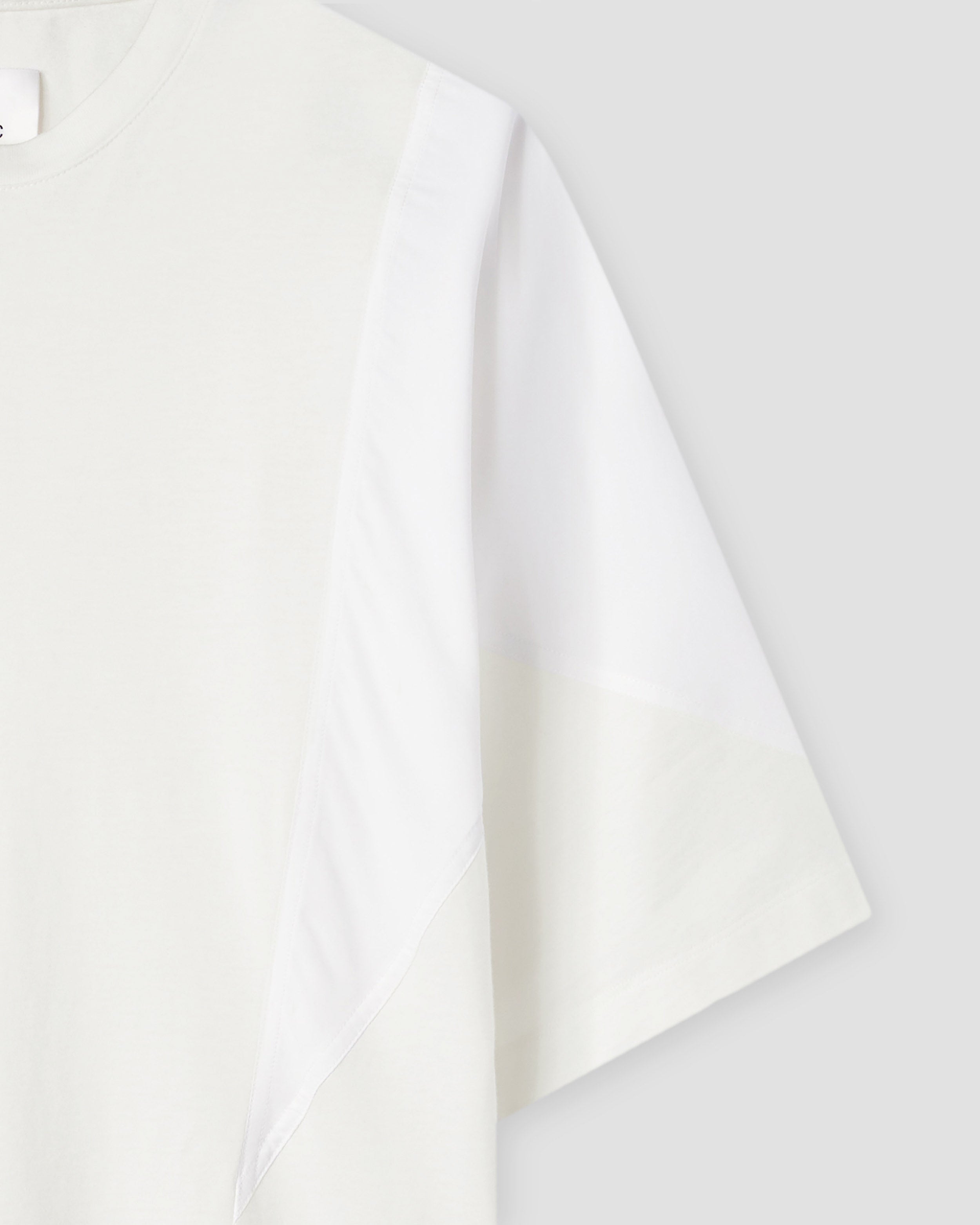 ARROW T-SHIRT