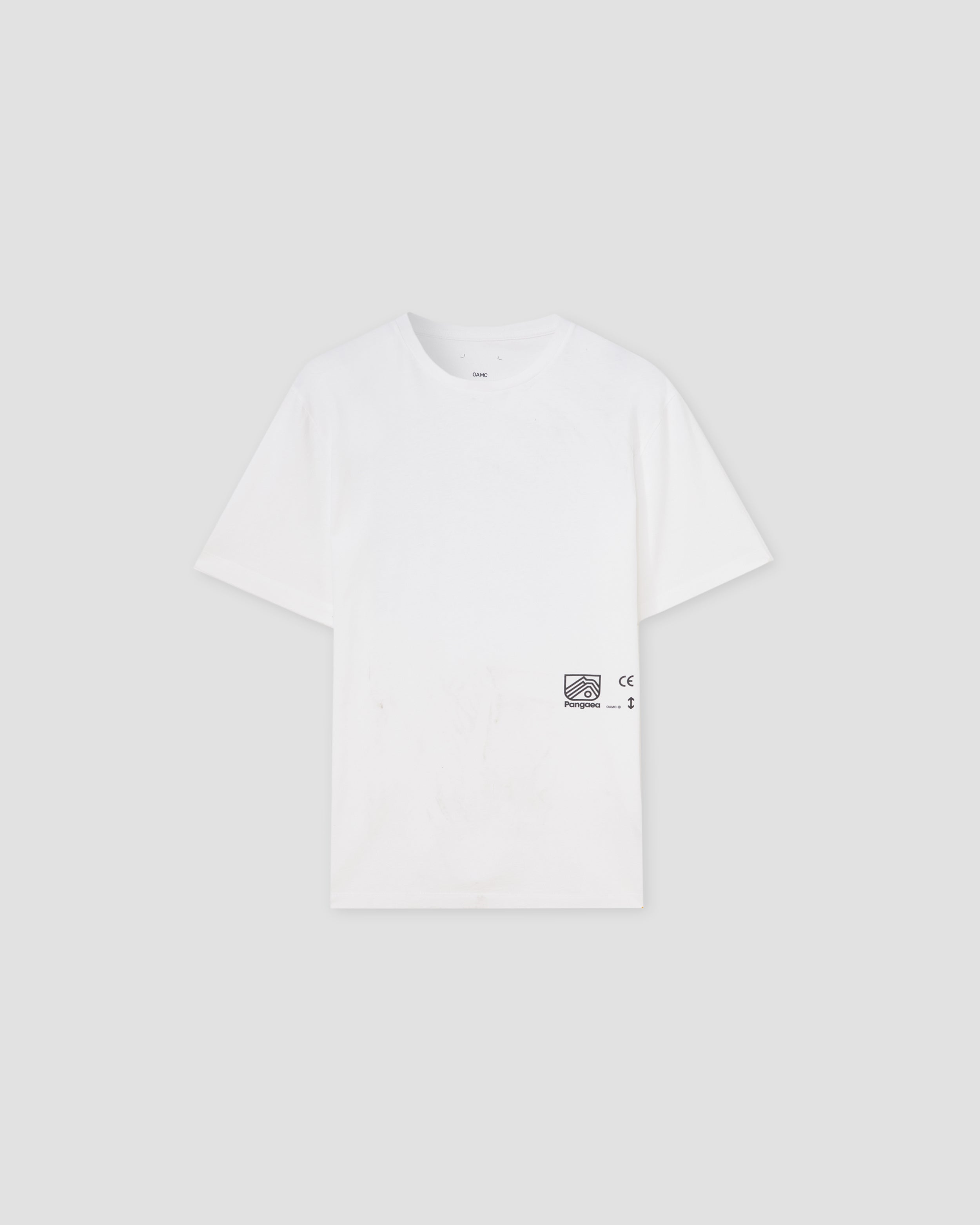 PEAK T-SHIRT