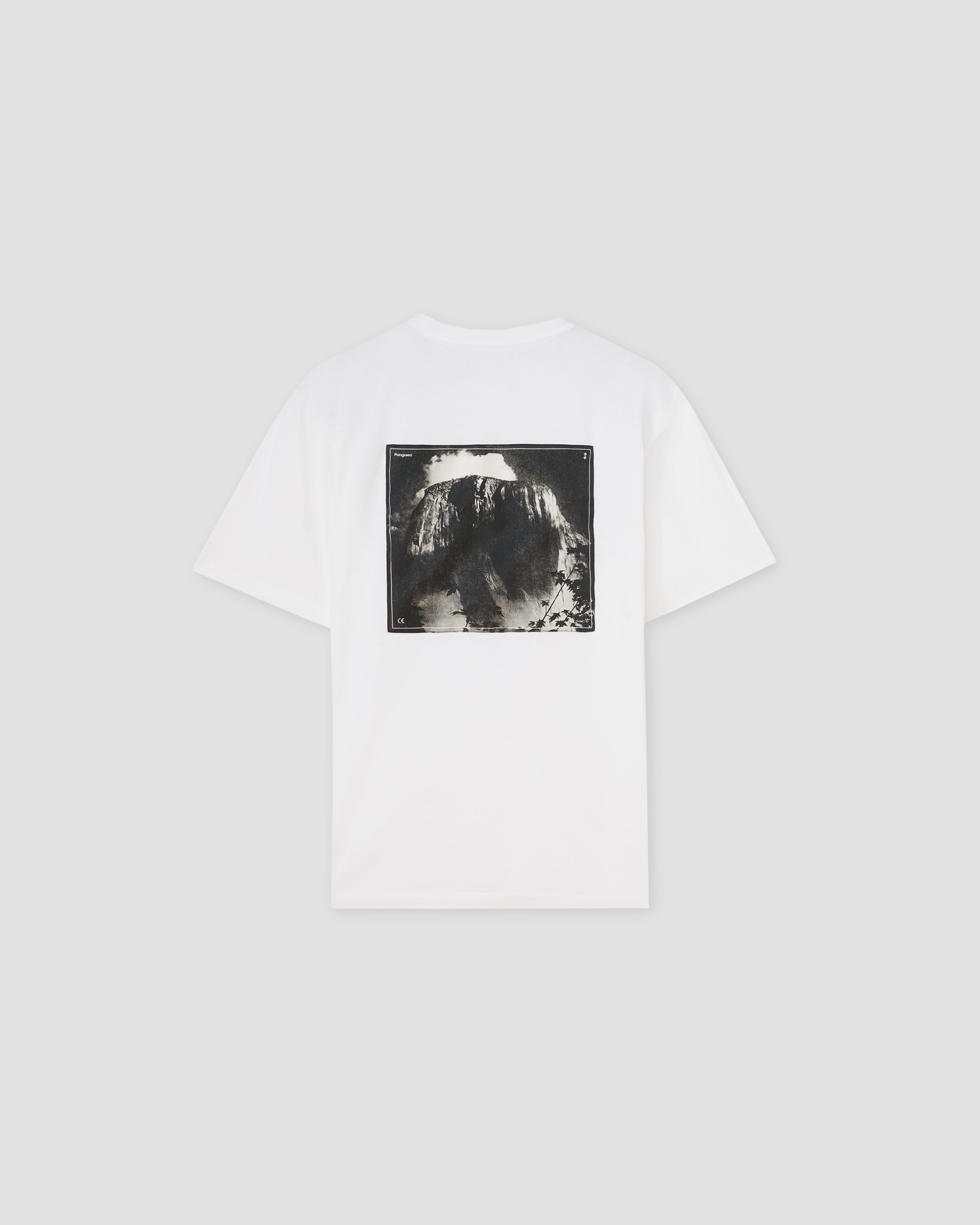 PEAK T-SHIRT